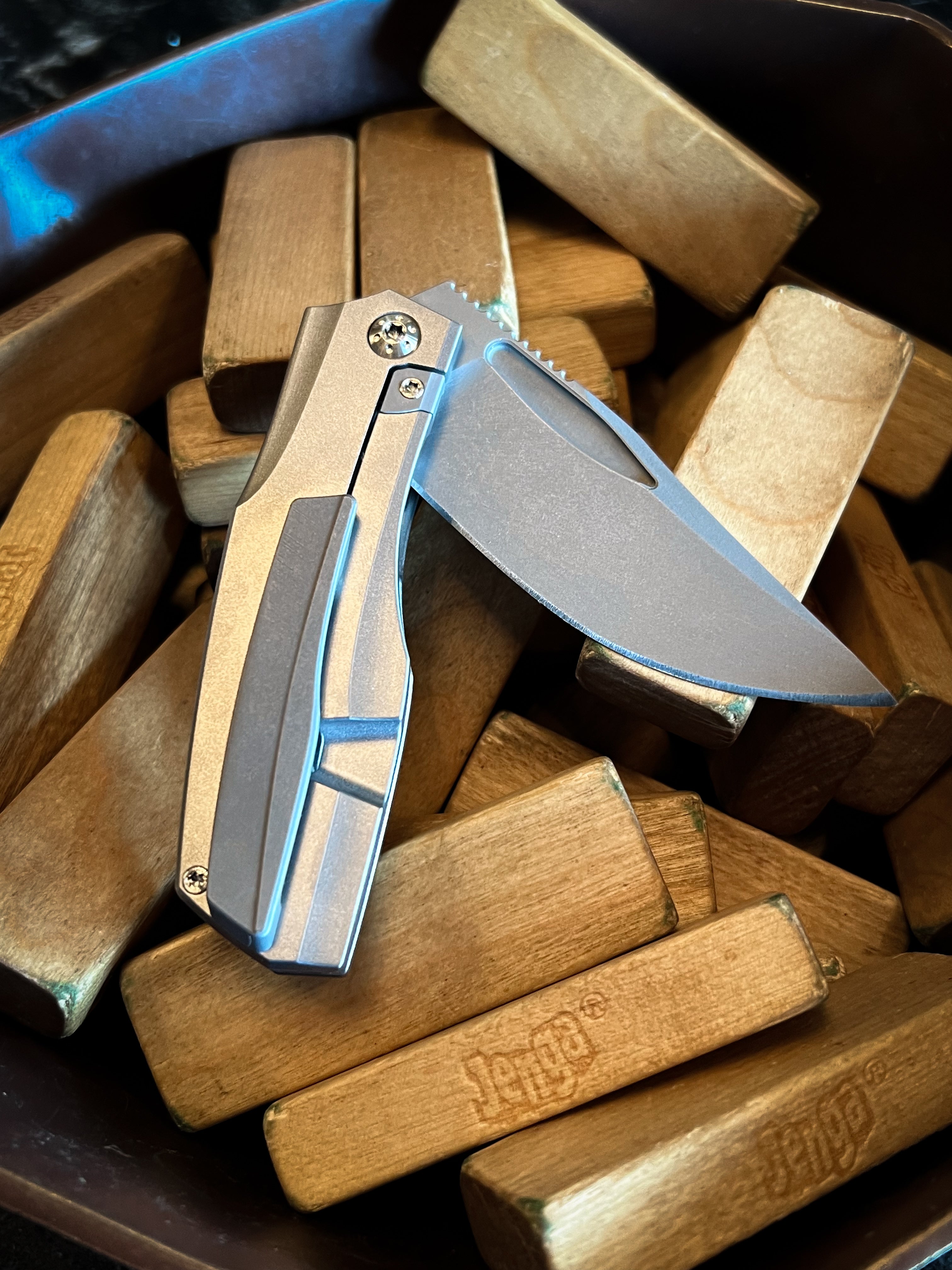 Prince Customs Fine Knives and Accessories